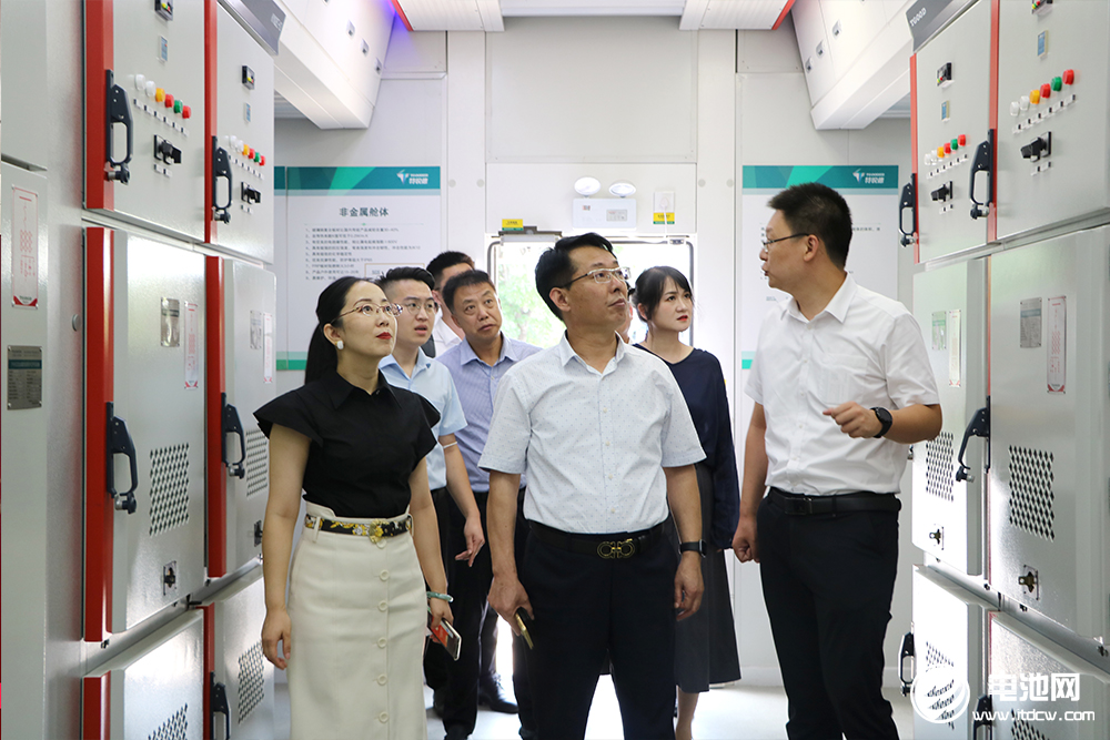 本网专稿丨于清教一行到访特锐德集团 聚焦预制舱式模块化变电站推广