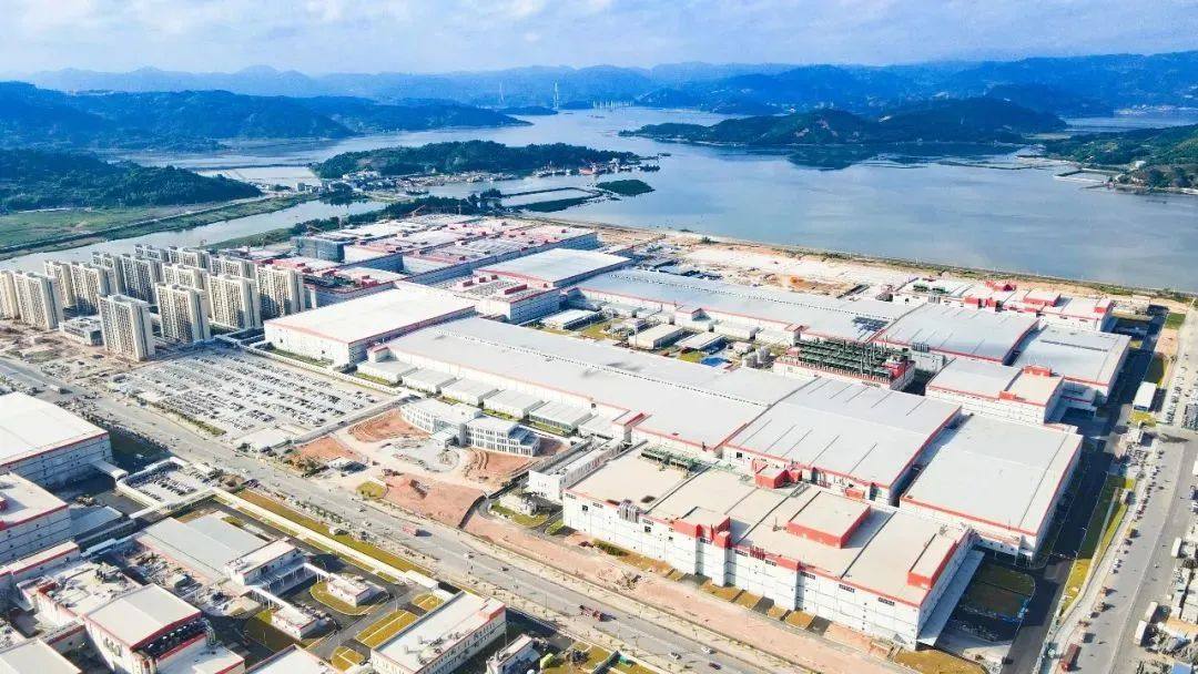 公司聚焦丨宁德时代旗下福鼎时代增资至45亿元 增幅达350%