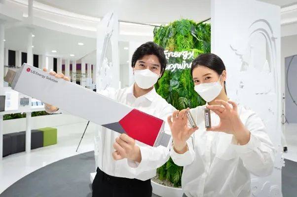 一周项目动态丨蜂巢能源/京科控股百亿级锂电项目开工！宁德时代/欣旺达/亿纬锂能获电池订单